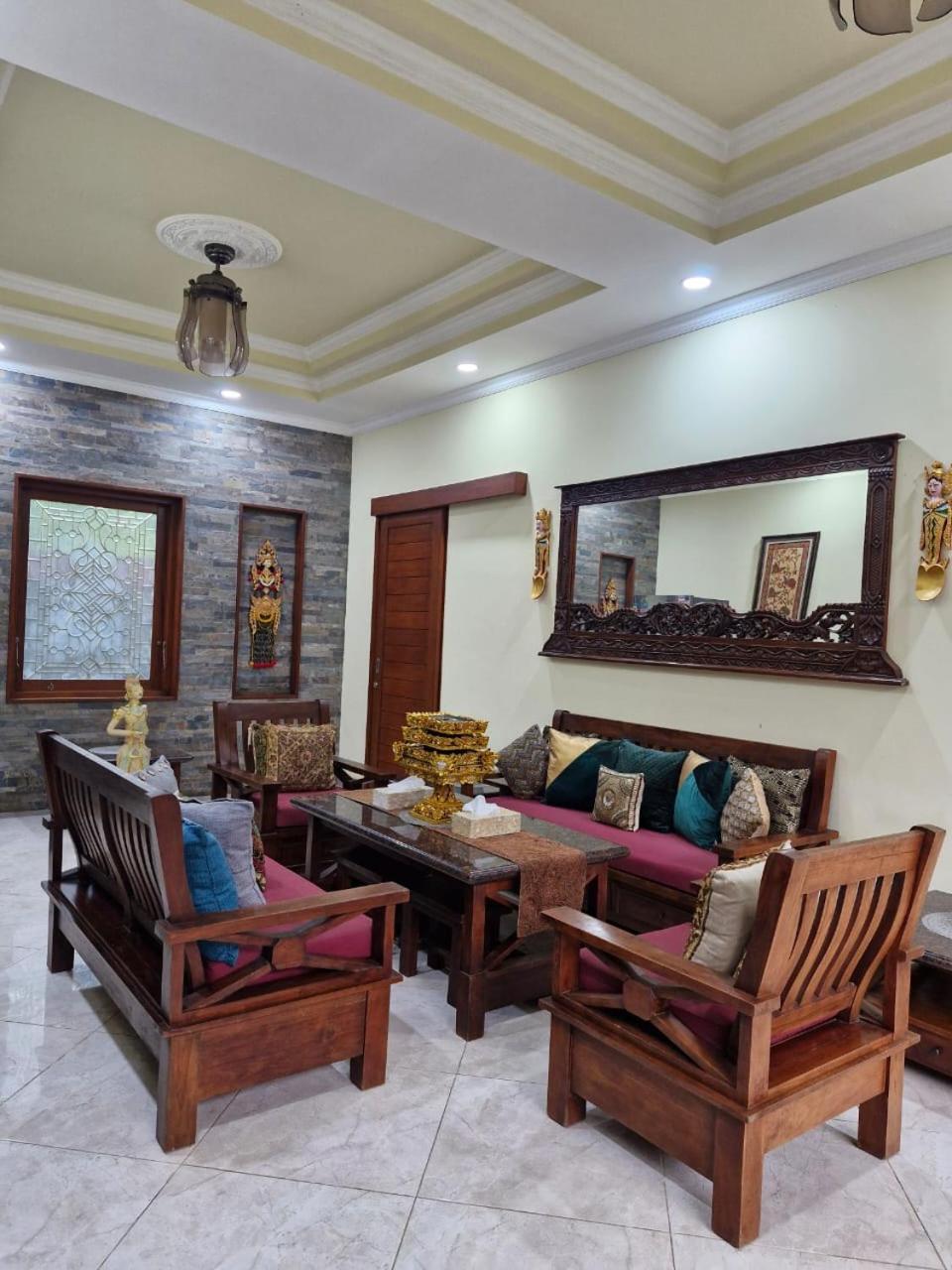 Sari Ayuning Nusa Guest House Нуса-Лембонган Екстер'єр фото